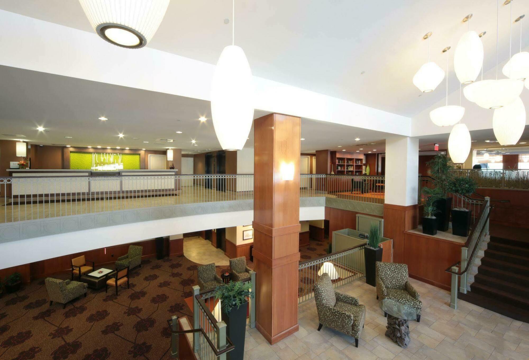 Hilton Garden Inn Pittsburgh University Place Beltér fotó